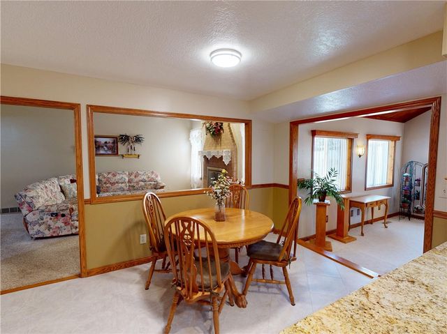 196 S Benbrook Rd, Center Twp, PA 16001