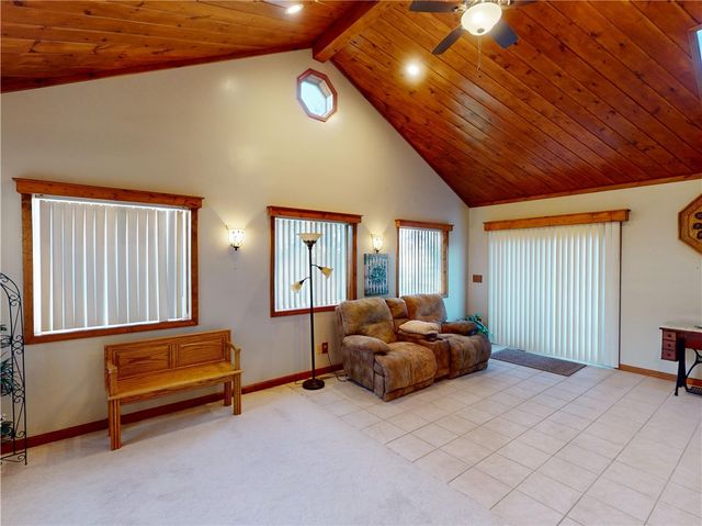 196 S Benbrook Rd, Center Twp, PA 16001