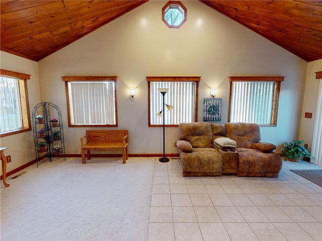 196 S Benbrook Rd, Center Twp, PA 16001