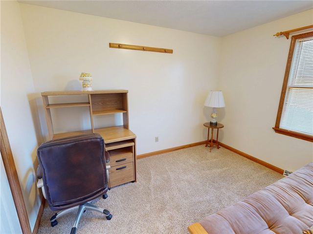 196 S Benbrook Rd, Center Twp, PA 16001