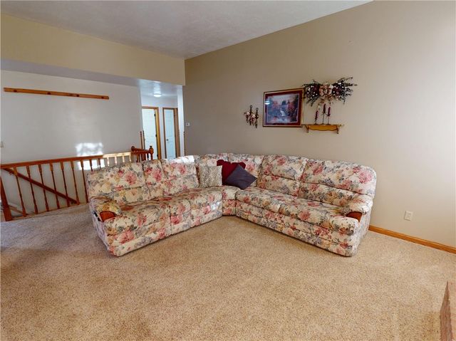 196 S Benbrook Rd, Center Twp, PA 16001