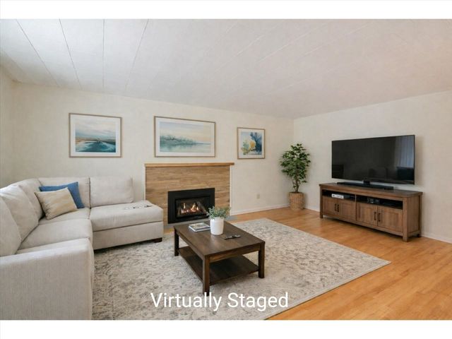 248 Laurel Hill Drive, South Burlington, VT 05403