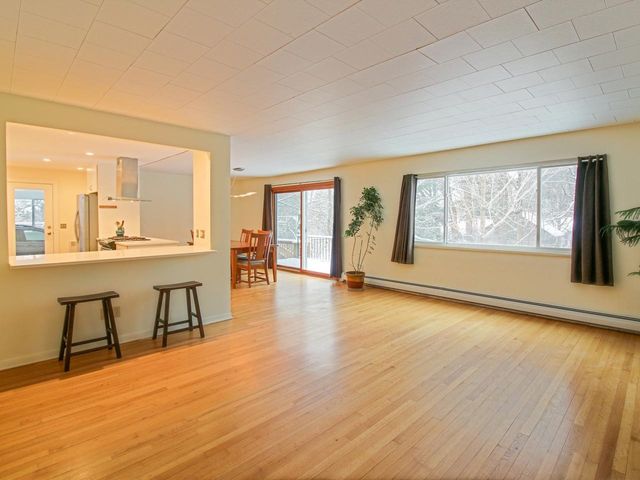 248 Laurel Hill Drive, South Burlington, VT 05403