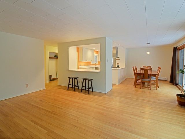 248 Laurel Hill Drive, South Burlington, VT 05403