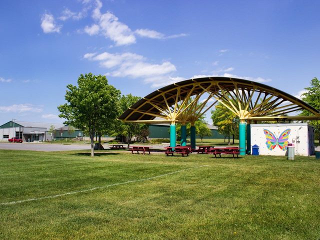 248 Laurel Hill Drive, South Burlington, VT 05403