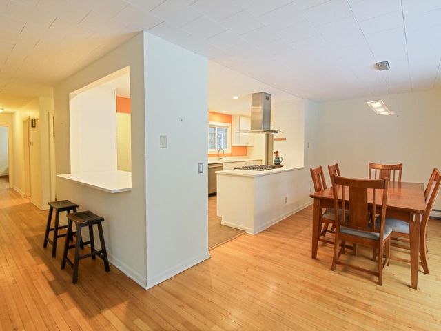 248 Laurel Hill Drive, South Burlington, VT 05403