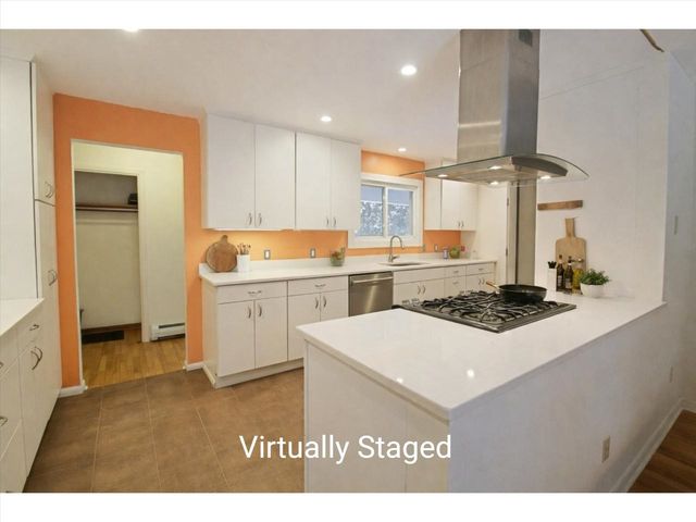 248 Laurel Hill Drive, South Burlington, VT 05403