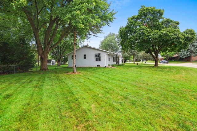 2925 DEVROY LANE, Green Bay, WI 54313