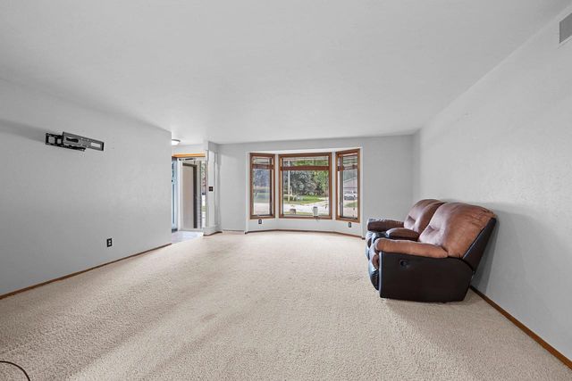 2925 DEVROY LANE, Green Bay, WI 54313