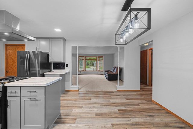 2925 DEVROY LANE, Green Bay, WI 54313