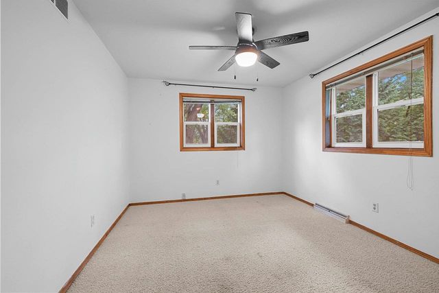 2925 DEVROY LANE, Green Bay, WI 54313
