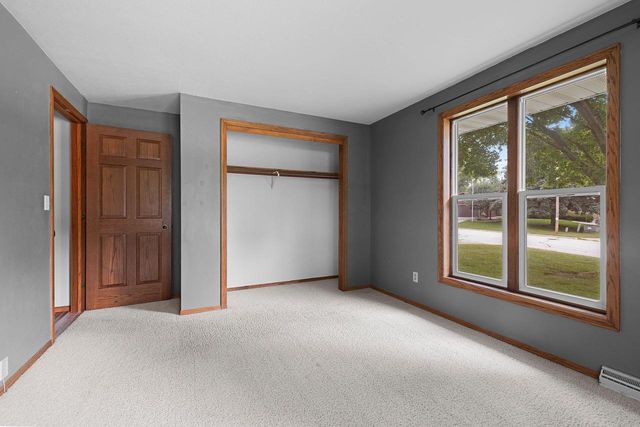 2925 DEVROY LANE, Green Bay, WI 54313