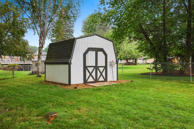 2925 DEVROY LANE, Green Bay, WI 54313