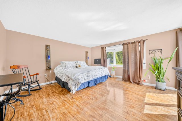 70 Walden Pond Drive, Nashua, NH 03064
