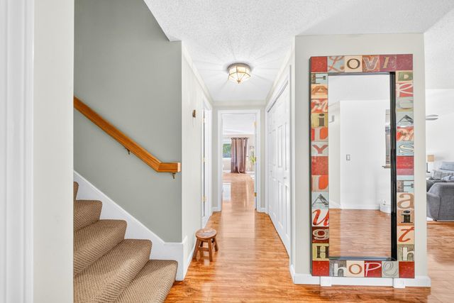 70 Walden Pond Drive, Nashua, NH 03064