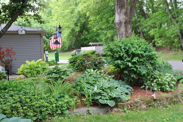 70 Walden Pond Drive, Nashua, NH 03064