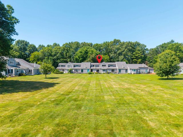 70 Walden Pond Drive, Nashua, NH 03064