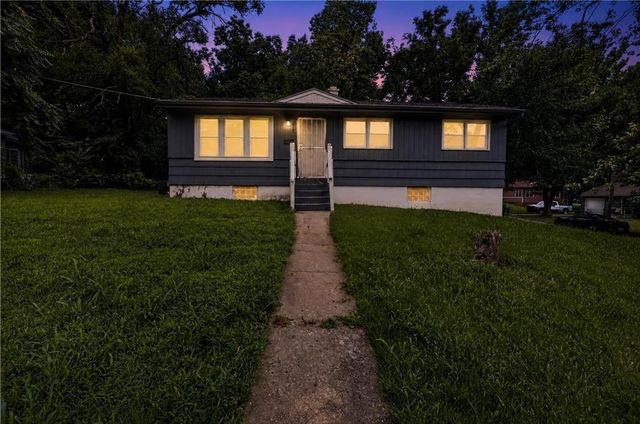 1420 E 82nd Street, Kansas City, MO 64131
