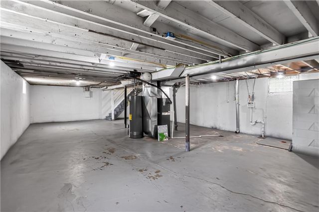 1420 E 82nd Street, Kansas City, MO 64131