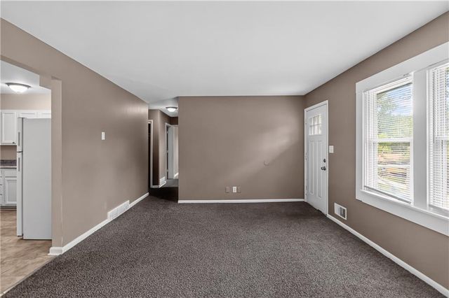 1420 E 82nd Street, Kansas City, MO 64131