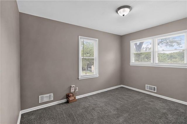 1420 E 82nd Street, Kansas City, MO 64131