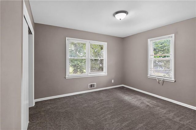 1420 E 82nd Street, Kansas City, MO 64131