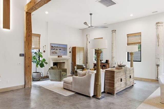 606 Simmons Street, Mount Pleasant, SC 29464