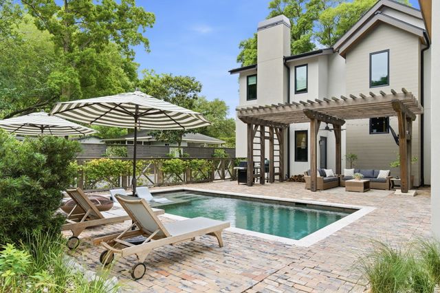 606 Simmons Street, Mount Pleasant, SC 29464