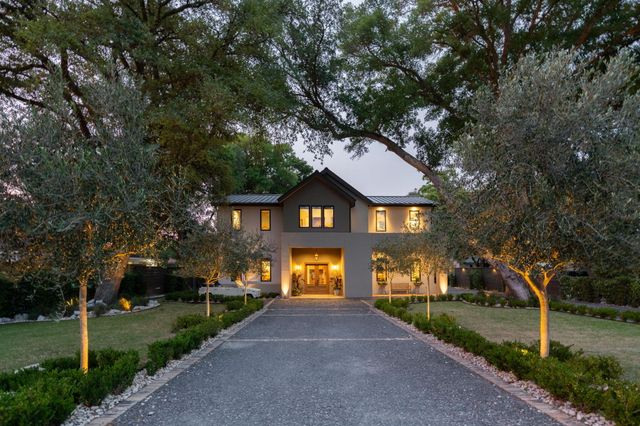 606 Simmons Street, Mount Pleasant, SC 29464