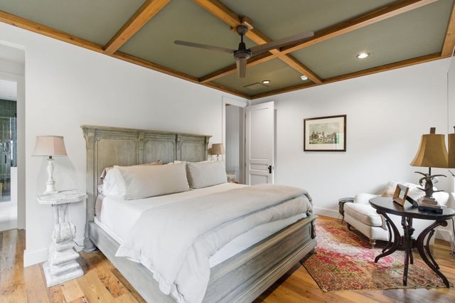 606 Simmons Street, Mount Pleasant, SC 29464