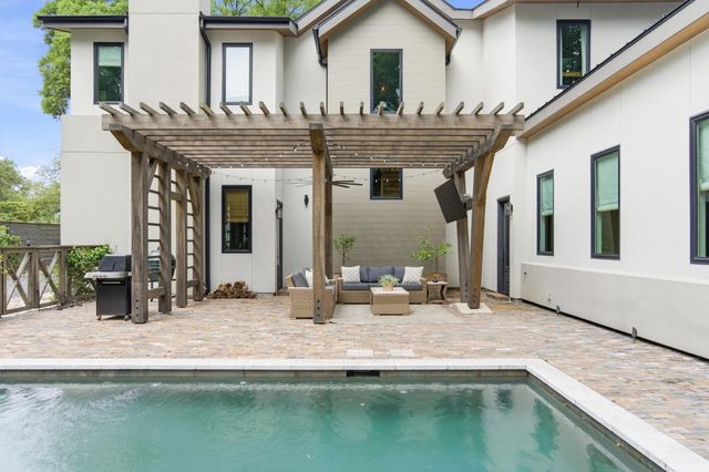 606 Simmons Street, Mount Pleasant, SC 29464