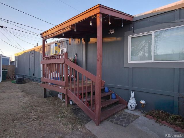 16431 E Colfax Avenue, Aurora, CO 80011
