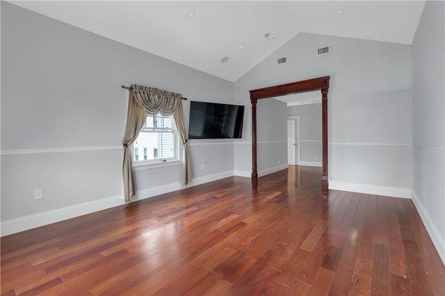 711 Academy Avenue 2, Providence, RI 02908