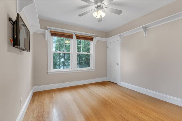 711 Academy Avenue 2, Providence, RI 02908