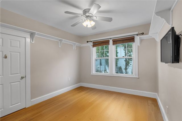 711 Academy Avenue 2, Providence, RI 02908