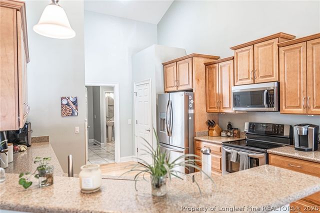 725 Lake Forest Drive E, Pinehurst, NC 28374