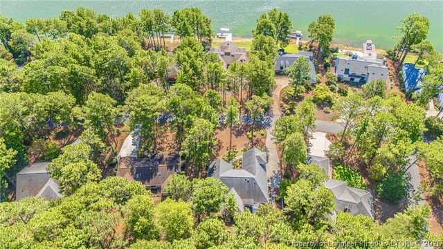 725 Lake Forest Drive E, Pinehurst, NC 28374