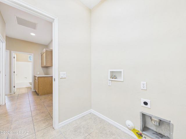 10410 E Painted Turtle Lane, Tucson, AZ 85747