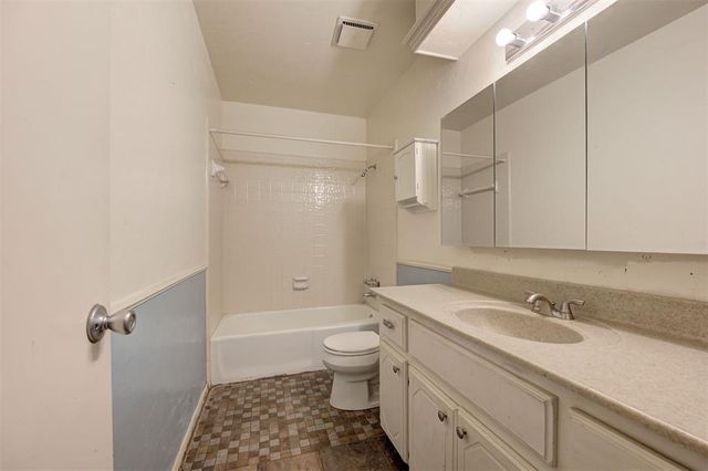 8917 NW 83rd Street, Oklahoma City, OK 73132