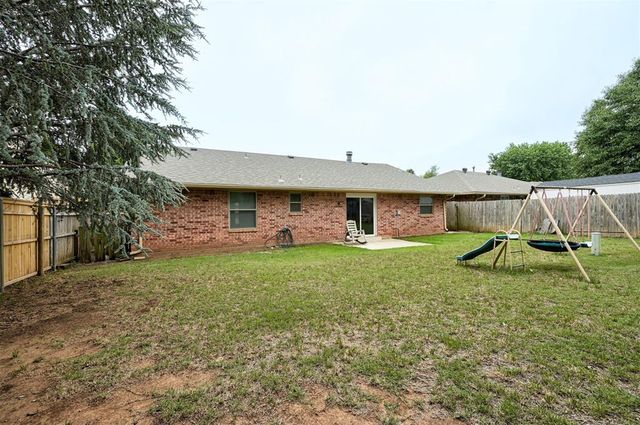 8917 NW 83rd Street, Oklahoma City, OK 73132