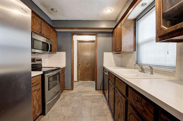 8917 NW 83rd Street, Oklahoma City, OK 73132