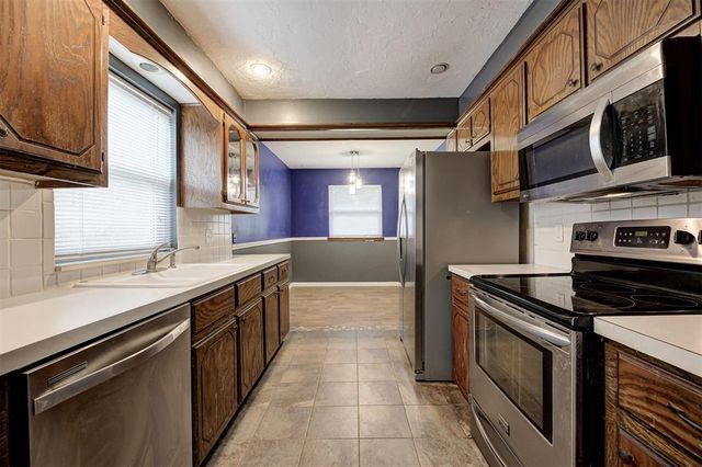 8917 NW 83rd Street, Oklahoma City, OK 73132