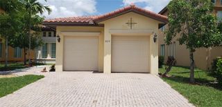 8215 NW 125th Ln, Parkland, FL 33076