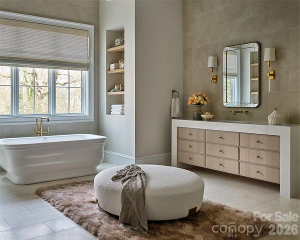433 Highland Forest Drive, Charlotte, NC 28270