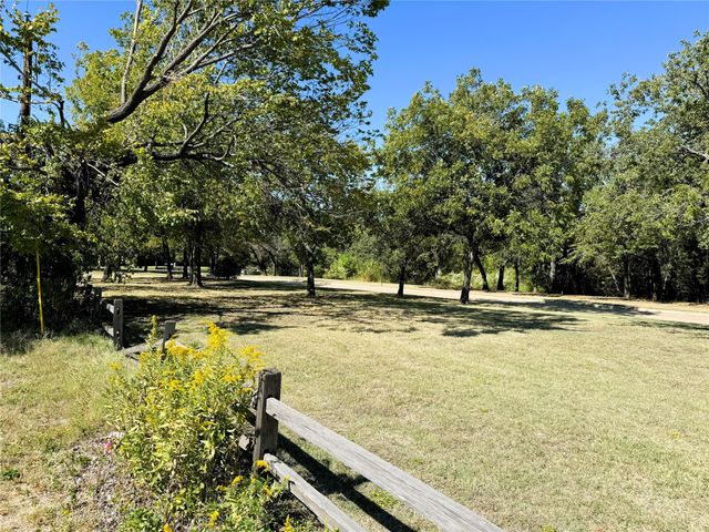 6514 S Cooper Street, Arlington, TX 76001