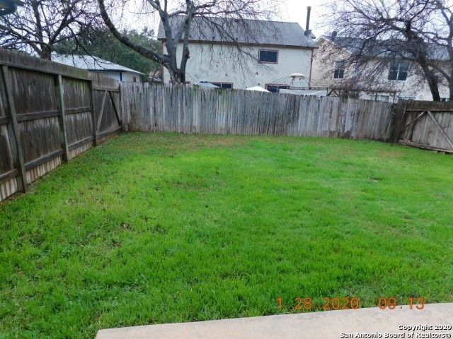 9330 GILLCROSS WAY, San Antonio, TX 78250