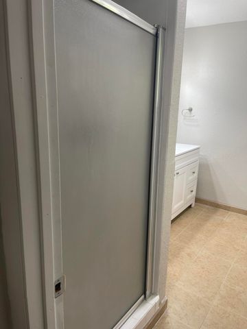 901 Zearing Place NW, Albuquerque, NM 87104
