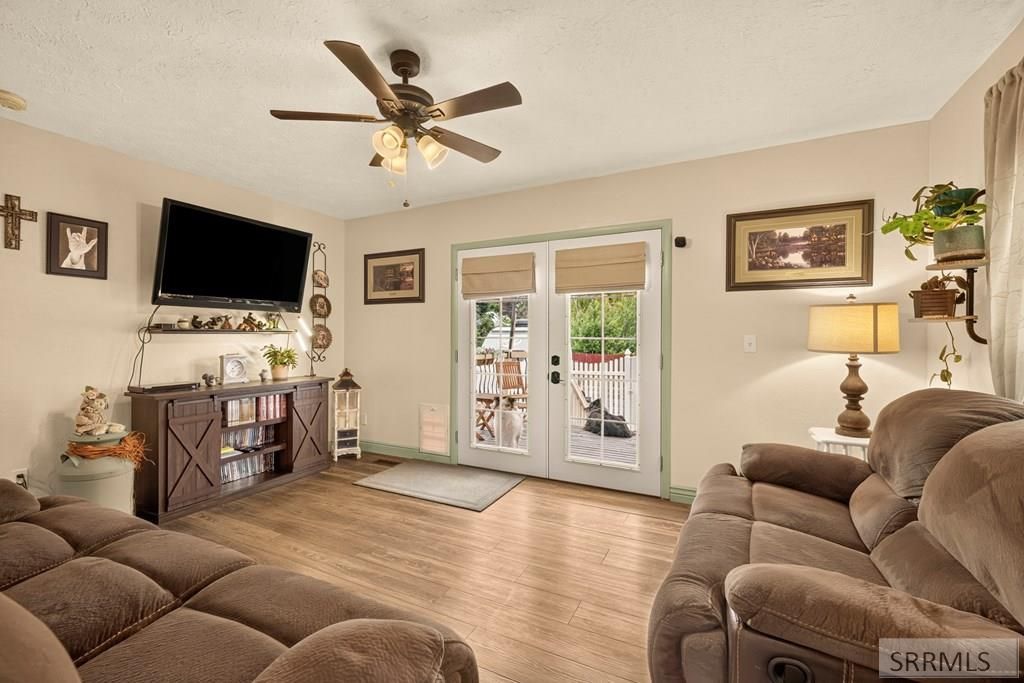 Image 17 of property listing at 275 E 23rd Street, Idaho Falls, ID 83404