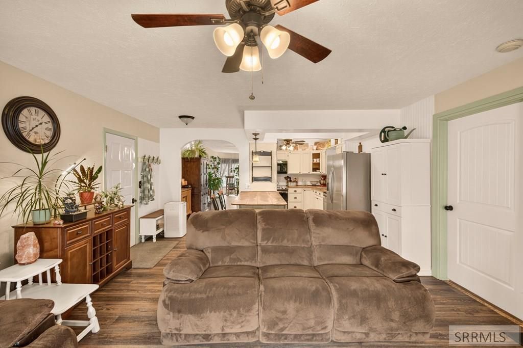 Image 21 of property listing at 275 E 23rd Street, Idaho Falls, ID 83404