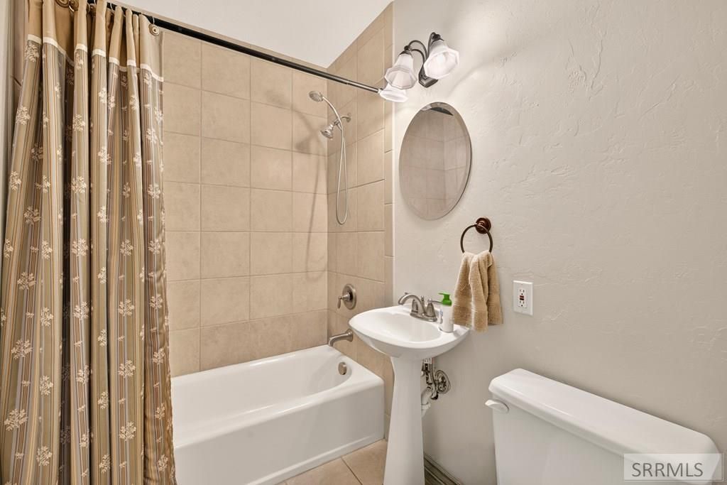 Image 33 of property listing at 275 E 23rd Street, Idaho Falls, ID 83404